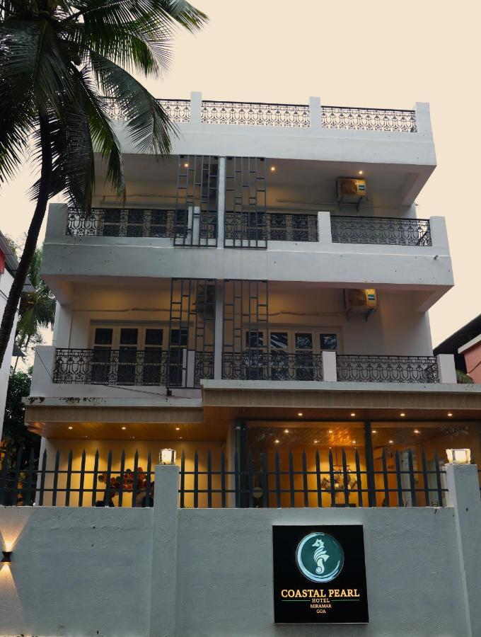 Coastal Pearl Hotel Miramar Panaji Bagian luar foto